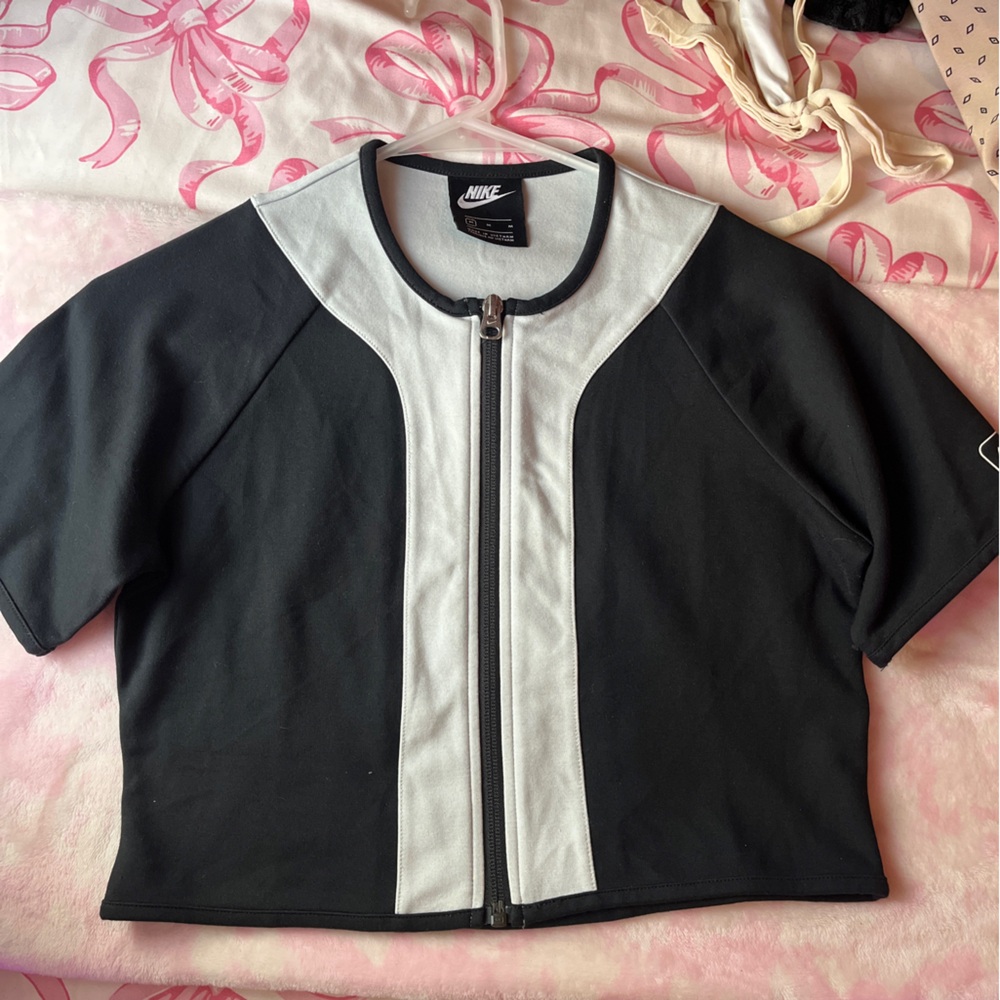 Nike Women's Black and White Top